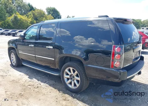 2014 GMC Yukon Xl 1500 Denali z USA, uszkodzony, nr VIN 1GKS2MEF4ER217095